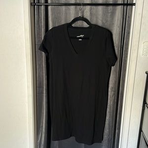 womens black T-shirt dress
